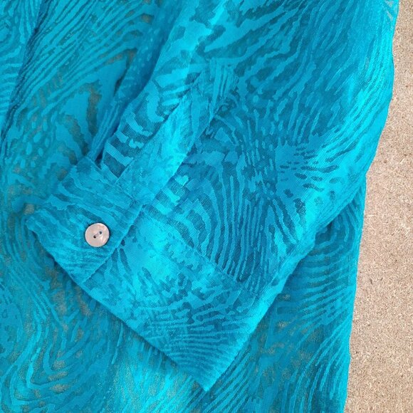 Chico's Button Down Womens 1 (Medium) - Picture 5 of 6